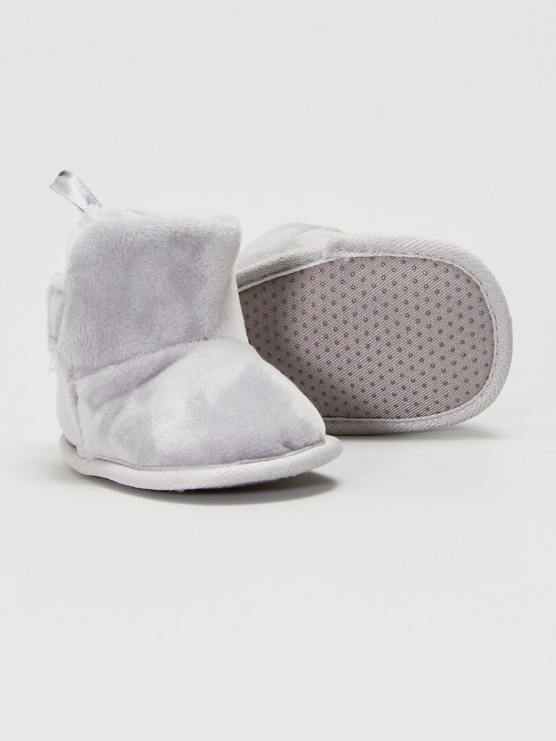 Zapatillas de casa tipo botines terciopelo - gris - Kiabi - 6.00€
